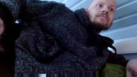 Snapshot of zolexthomas chatting on February 1, 3:18 pm zolexthomas online show from February 1, 3:18 pm