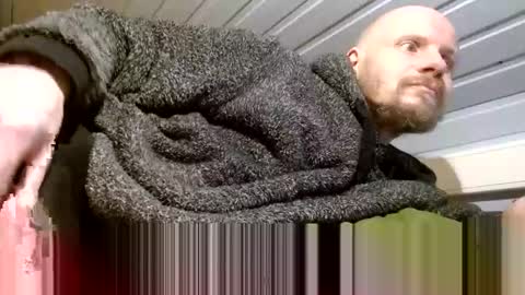 Snapshot of zolexthomas chatting on January 27, 7:03 pm zolexthomas online show from January 27, 7:03 pm