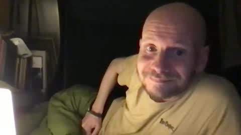 Snapshot of zolexthomas chatting on October 5, 9:22 pm zolexthomas online show from October 5, 9:22 pm