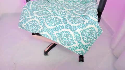 Alicie online show from March 3, 3:43 pm