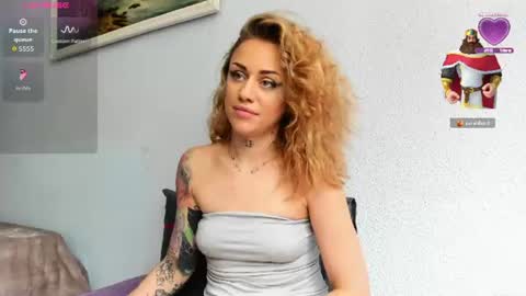 Mia online show from June 23, 2:45 pm