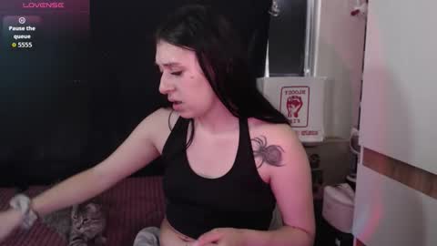 cintya kors online show from January 8, 7:09 pm