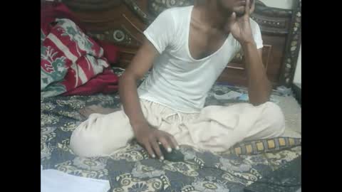 Snapshot of zoyakhan803 chatting on October 14, 9:18 pm zoyakhan803 online show from October 14, 9:18 pm