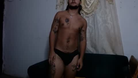 zues_gle25 online show from September 18, 11:42 pm