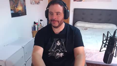 Snapshot of zuheyla26 chatting on October 17, 9:46 am Zuheyla online show from October 17, 9:46 am