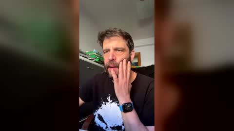 zurdineno online show from April 16, 10:15 am