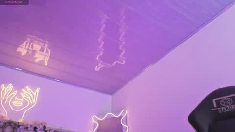 ZURY   online show from February 27, 11:47 am