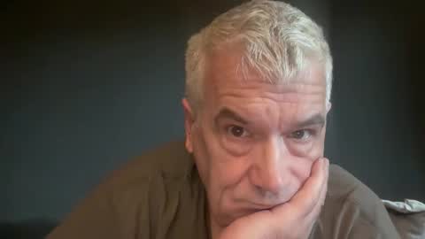 zwickauer1969 online show from September 11, 4:58 am