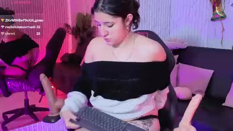 zyra_tay online show from July 12, 8:17 am